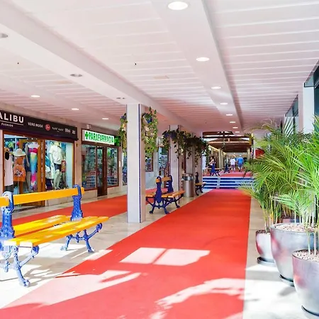 Apartamento Sara En Playa De Americas - Sara Vacation