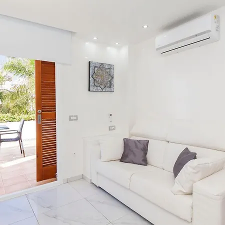 Apartment Apartamento Sara En Playa De Americas - Sara Vacation